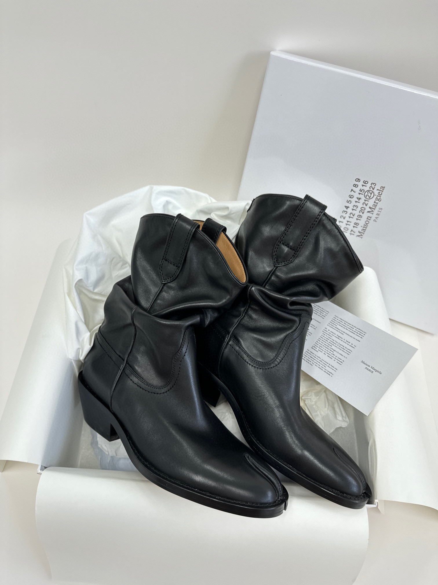 메종 마르지엘라 Maison Margiela 가죽 부츠