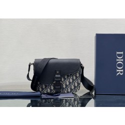 디올 Dior 크로스 백 23CM