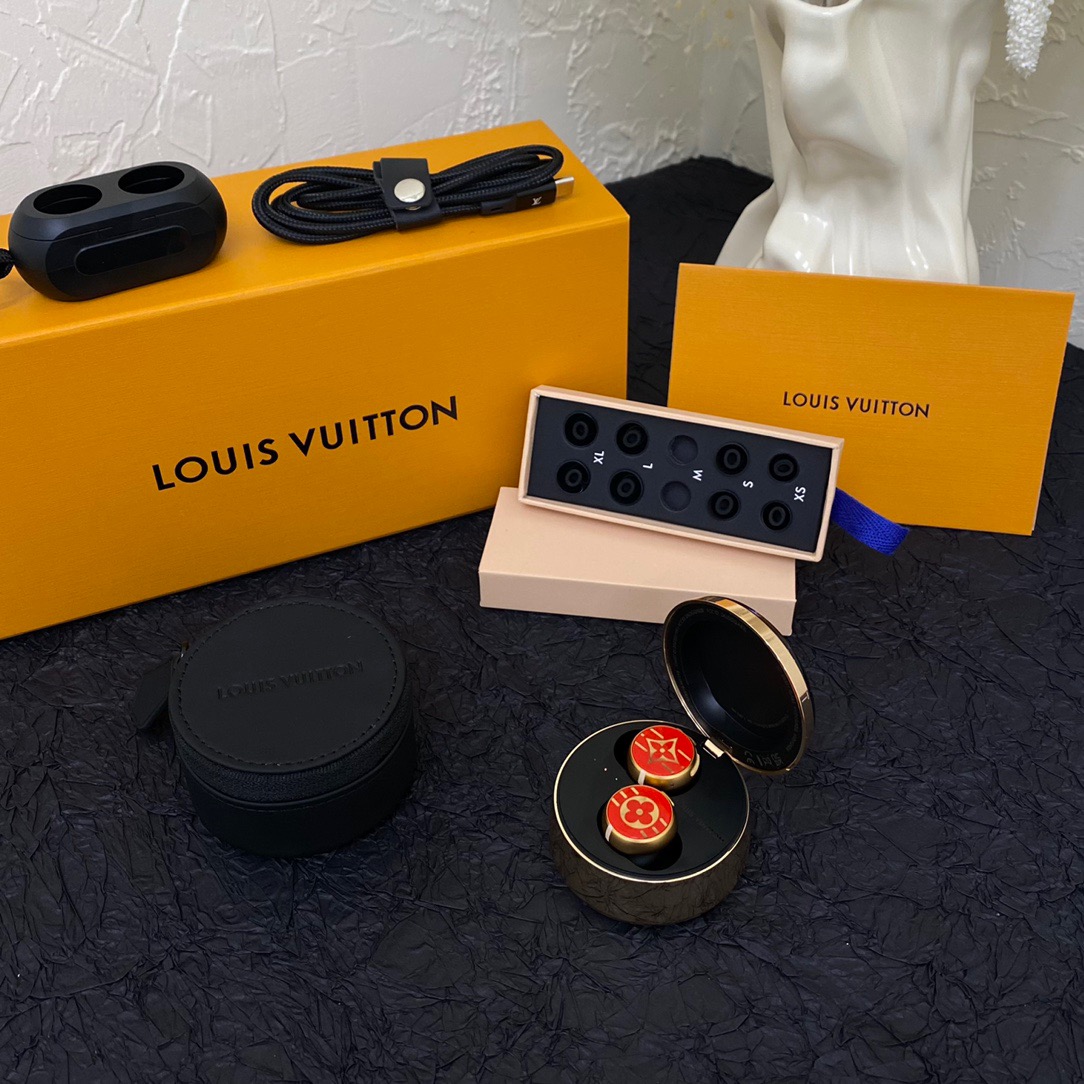 루이비통 Louis Vuitton QAB210 호라이즌 라이트 업 이어폰