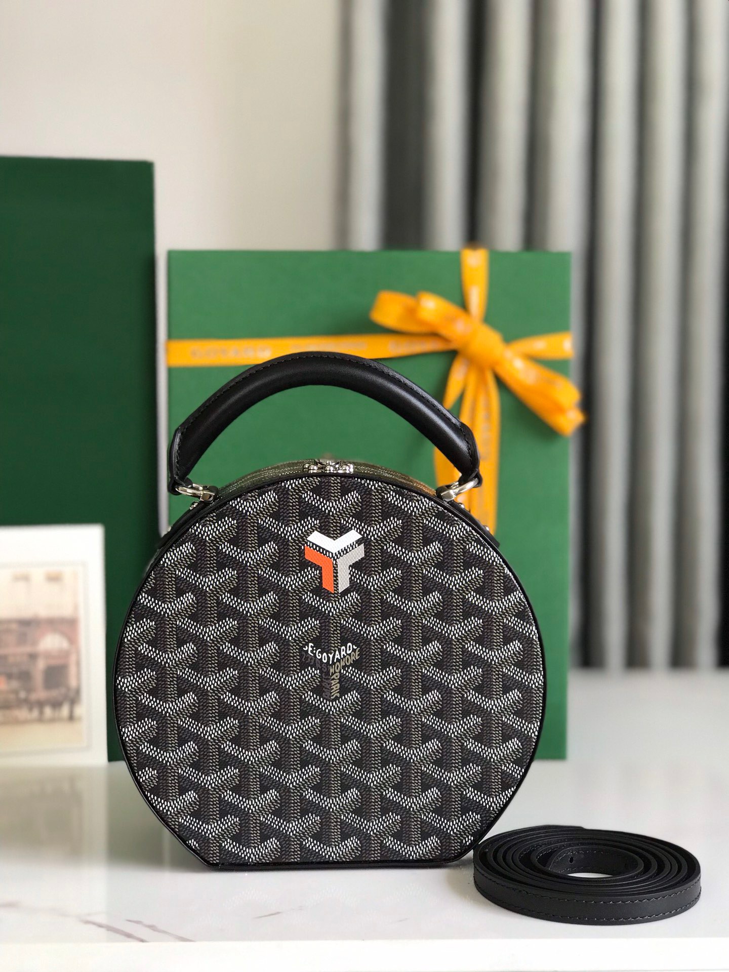 고야드 Goyard Alto 탑 핸들백 18CM