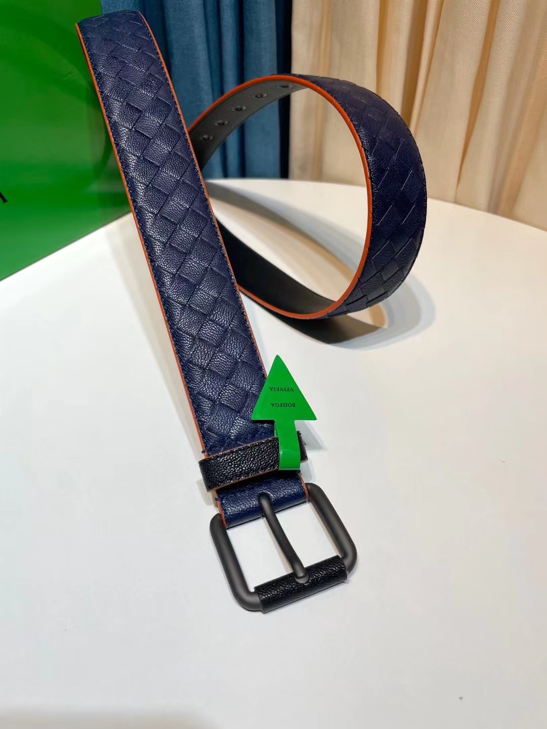 보테가베네타 Bottega Veneta 벨트 3.5CM