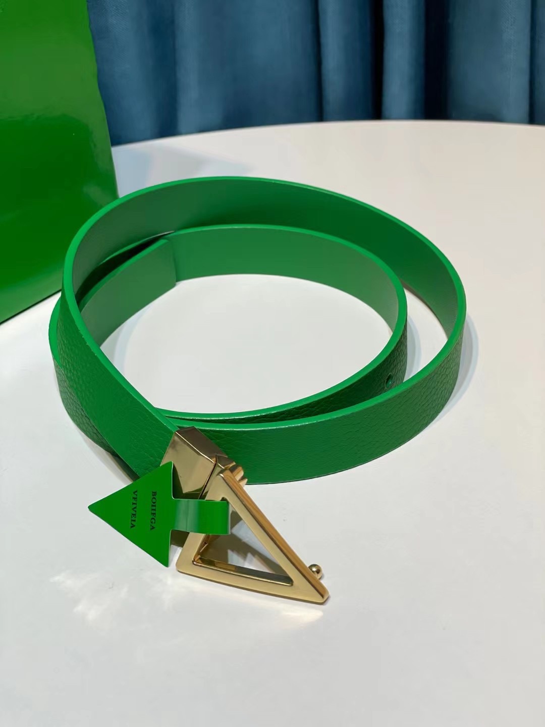 보테가베네타 Bottega Veneta 벨트 2.0CM