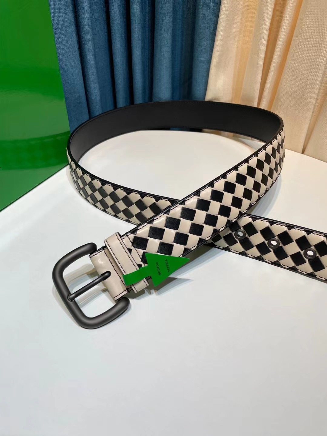 보테가베네타 Bottega Veneta 벨트 4.0CM