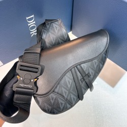 디올 Dior Saddle 크로스 백 26CM