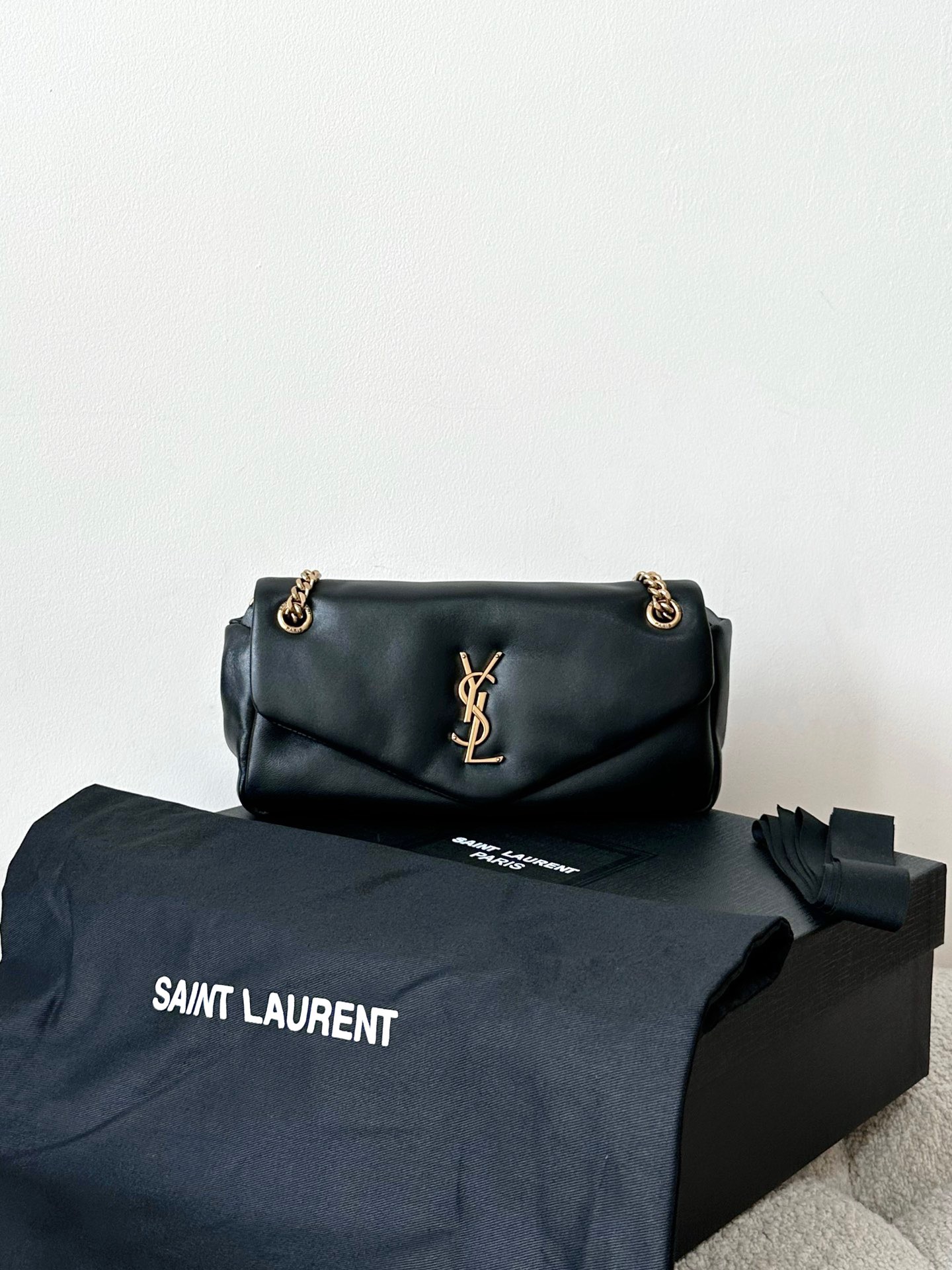 생로랑 Saint laurent/YSL 734153 칼립소 램스킨 블랙 26CM