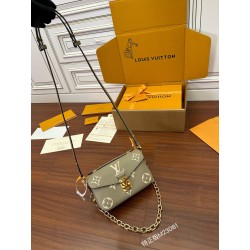 루이비통 Louis Vuitton 23081 크로스 백 21.5CM