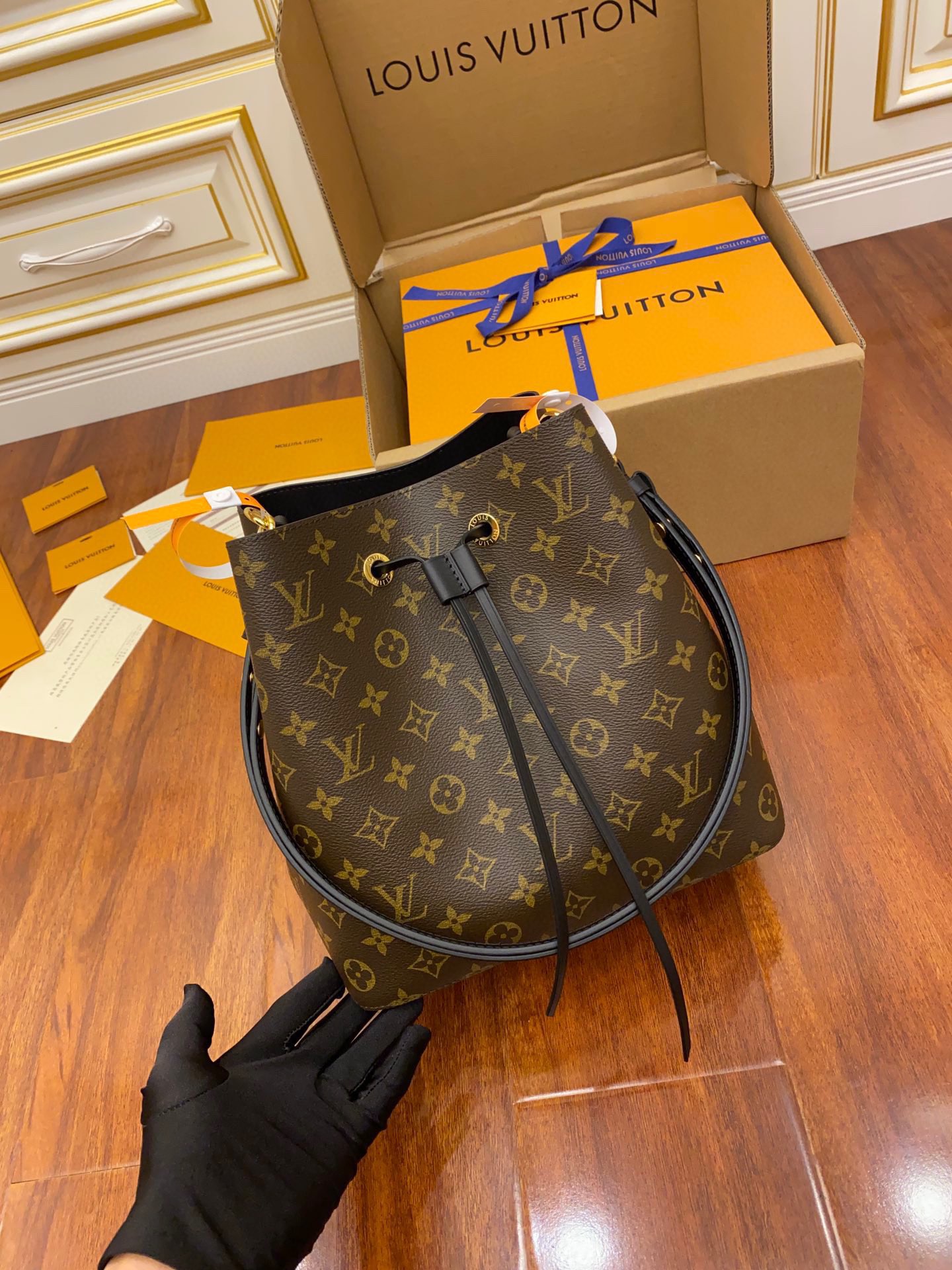 루이비통 Louis Vuitton 44020 버킷 백  26CM