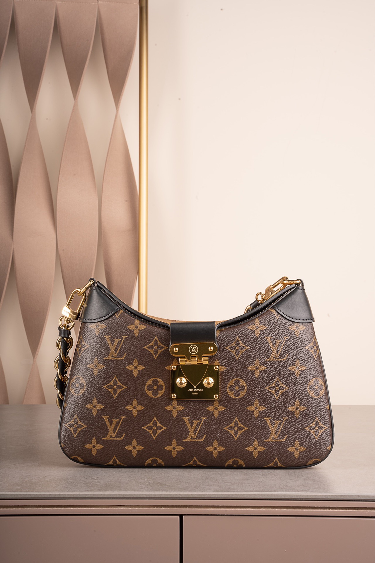 루이비통 Louis Vuitton 46659 크로스 백 29CM