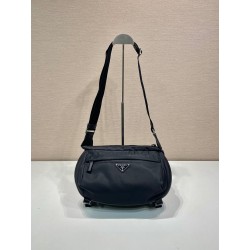 프라다 Prada 2VH994 벨트 백 27CM