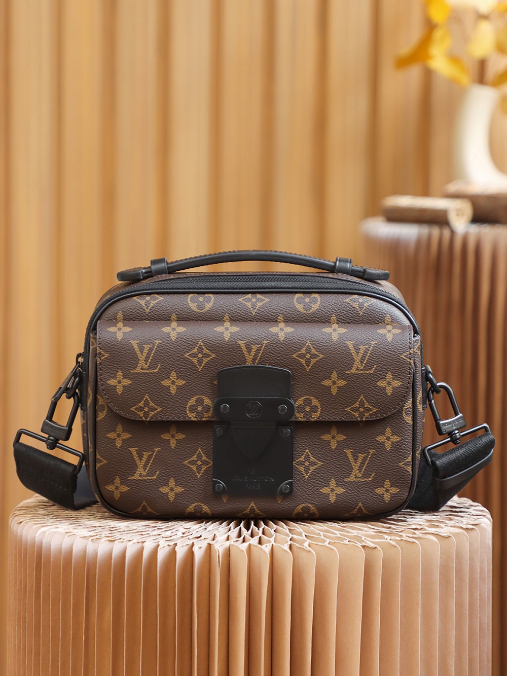 루이비통 Louis Vuitton 45806 크로스 백 22CM