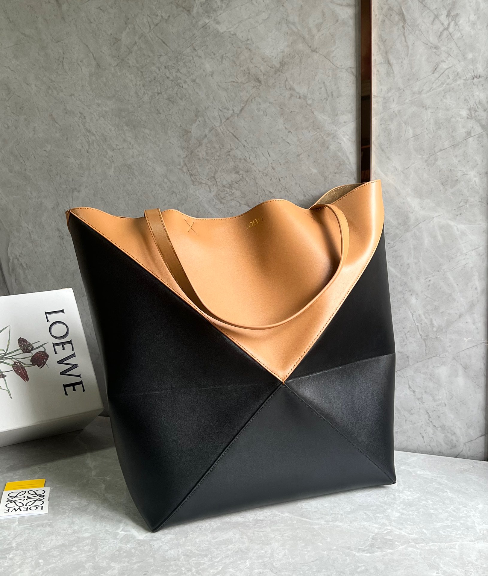 로에베 Loewe puzzle fold tote 토트 백 42CM