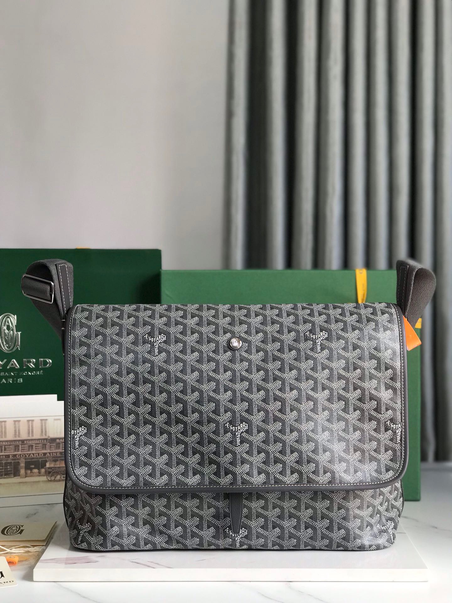 고야드 Goyard Citadin 크로스 백 35CM