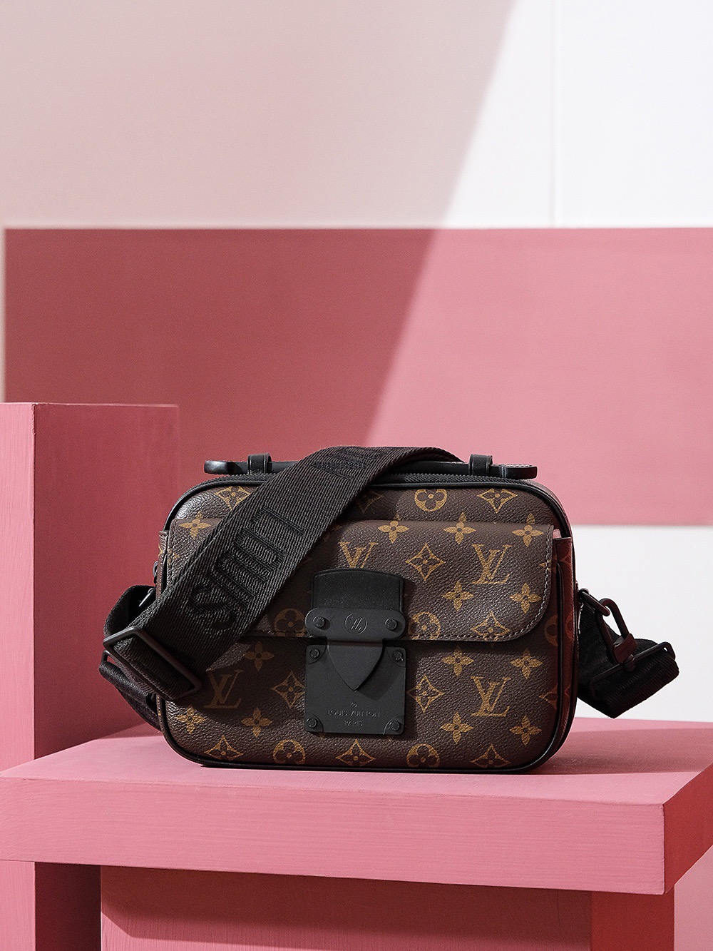 루이비통 Louis Vuitton 45806 크로스 백 22CM
