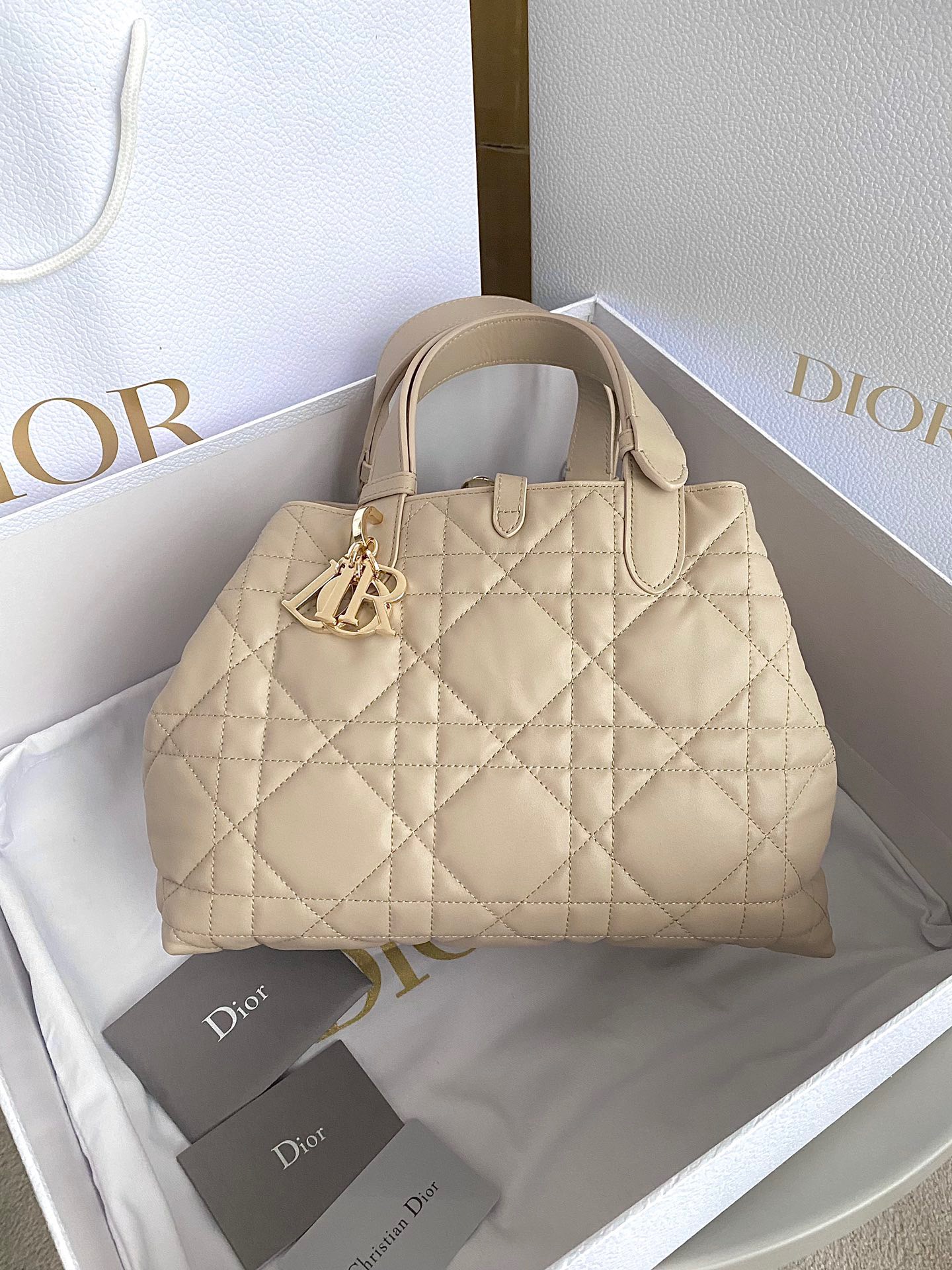 디올 Dior 1292 Toujours 탑 핸들백 28.5CM