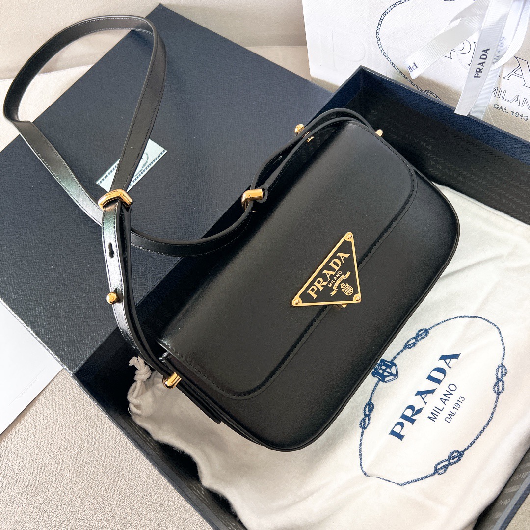 프라다 Prada 1BD339 숄더백 20.5CM