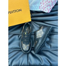 루이비통 Louis Vuitton 스니커즈