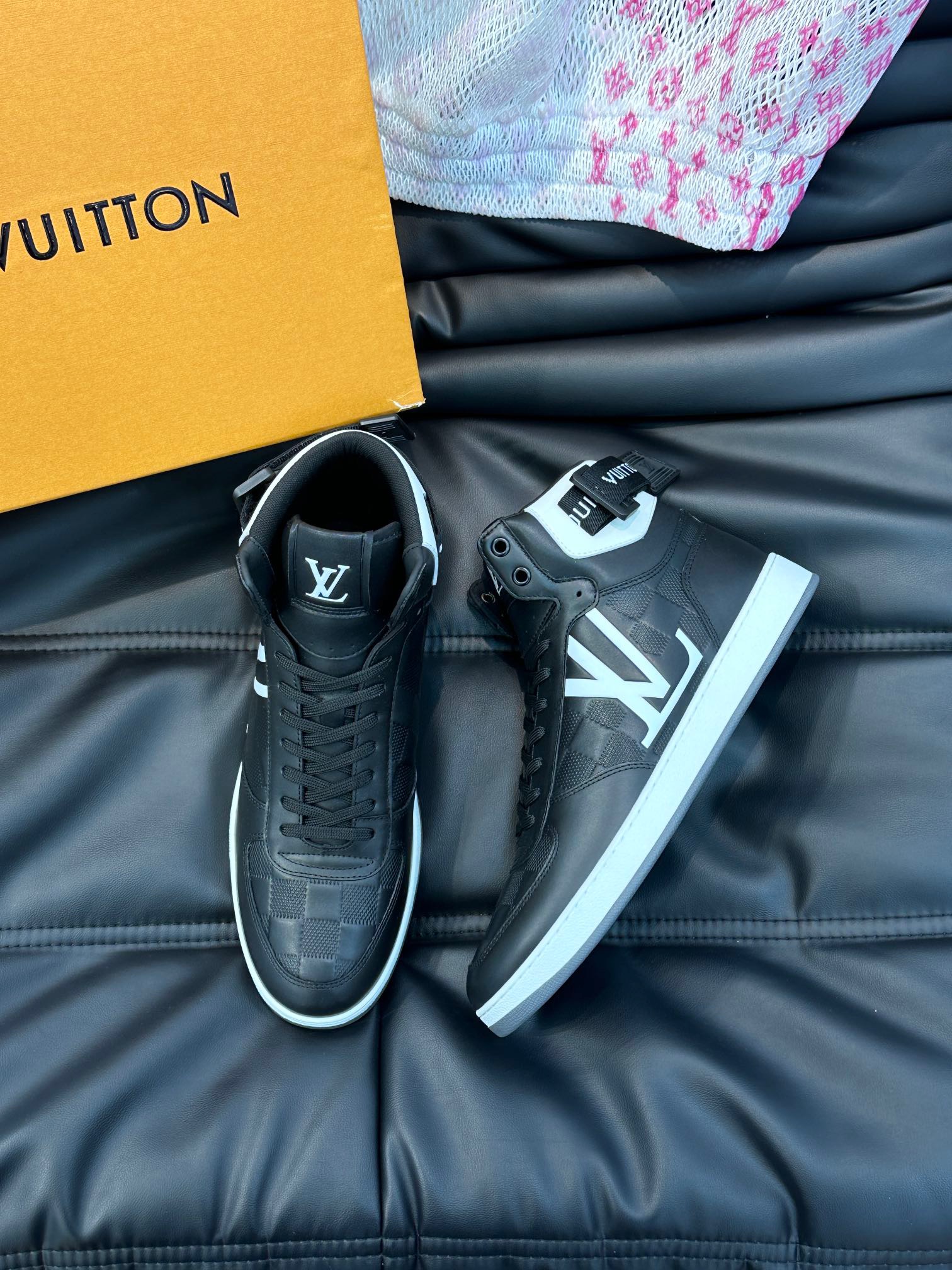 루이비통 Louis Vuitton 스니커즈