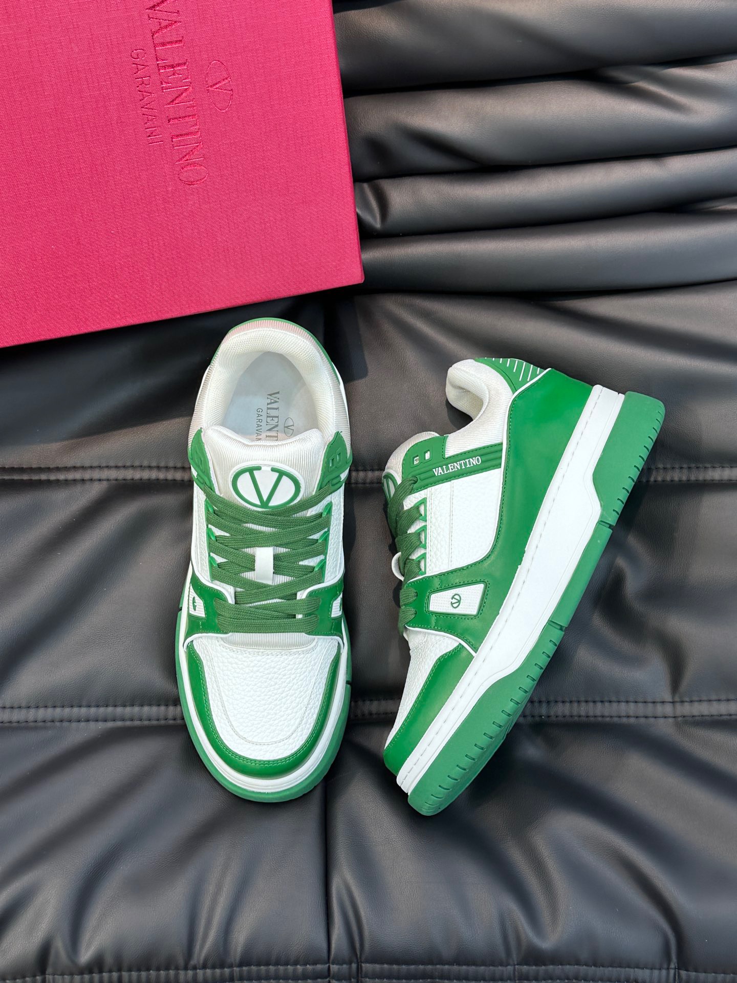 발렌티노 Valentino 스니커즈