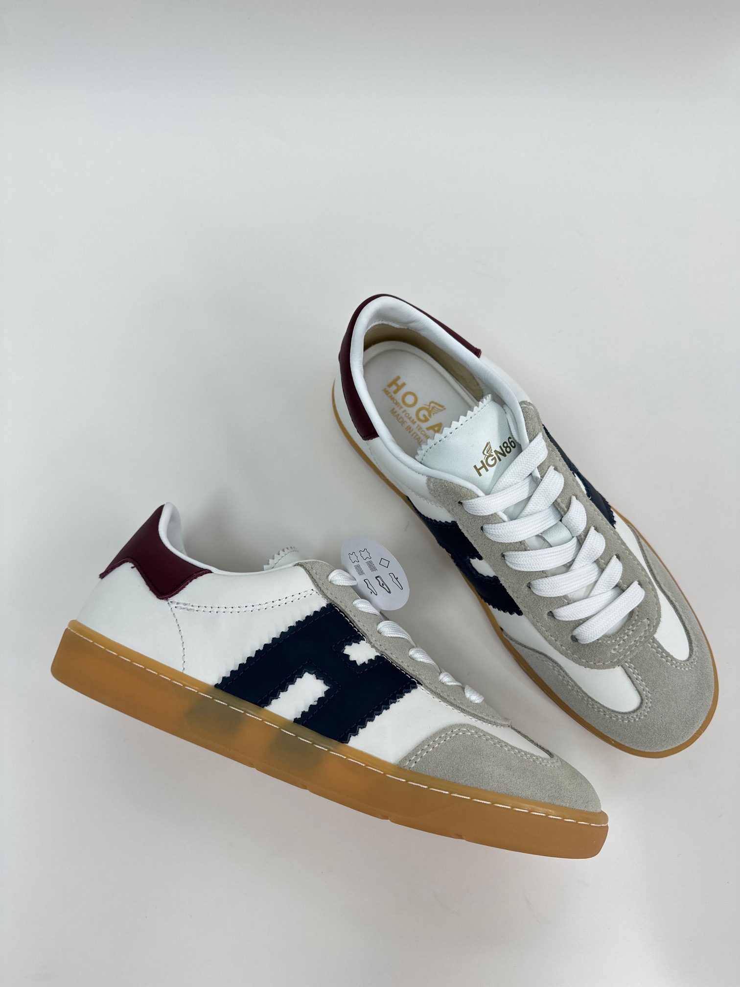 에르메스 Hermes 스니커즈