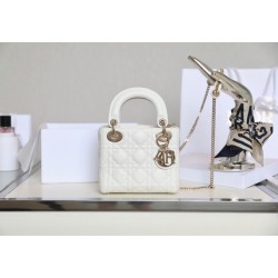 디올 Dior Lady mini 탑 핸들백 17CM