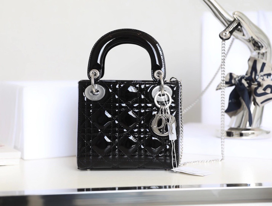 디올 Dior Lady  mini 탑 핸들백 17CM