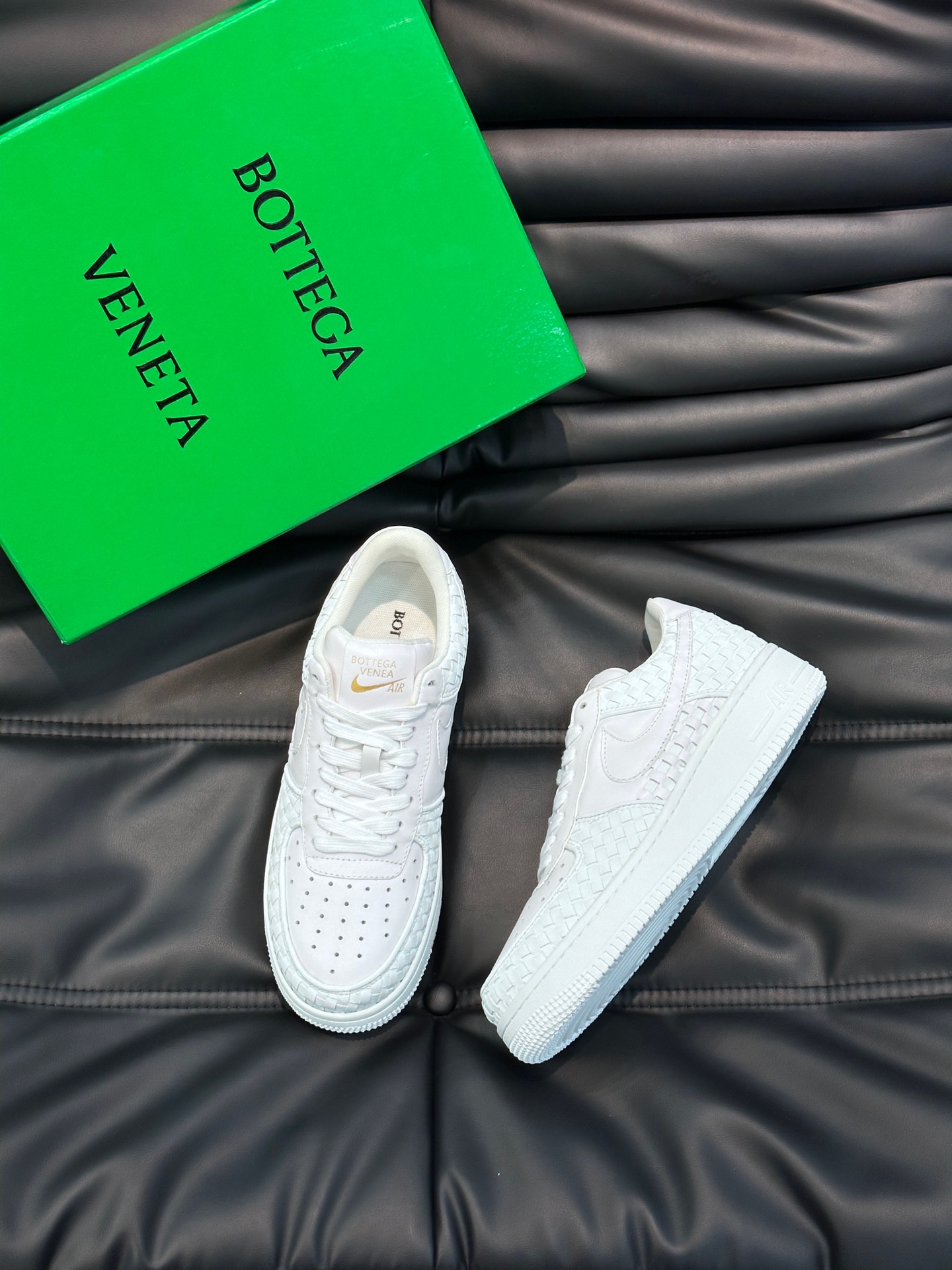 보테가 베네타 Bottega Veneta 스니커즈
