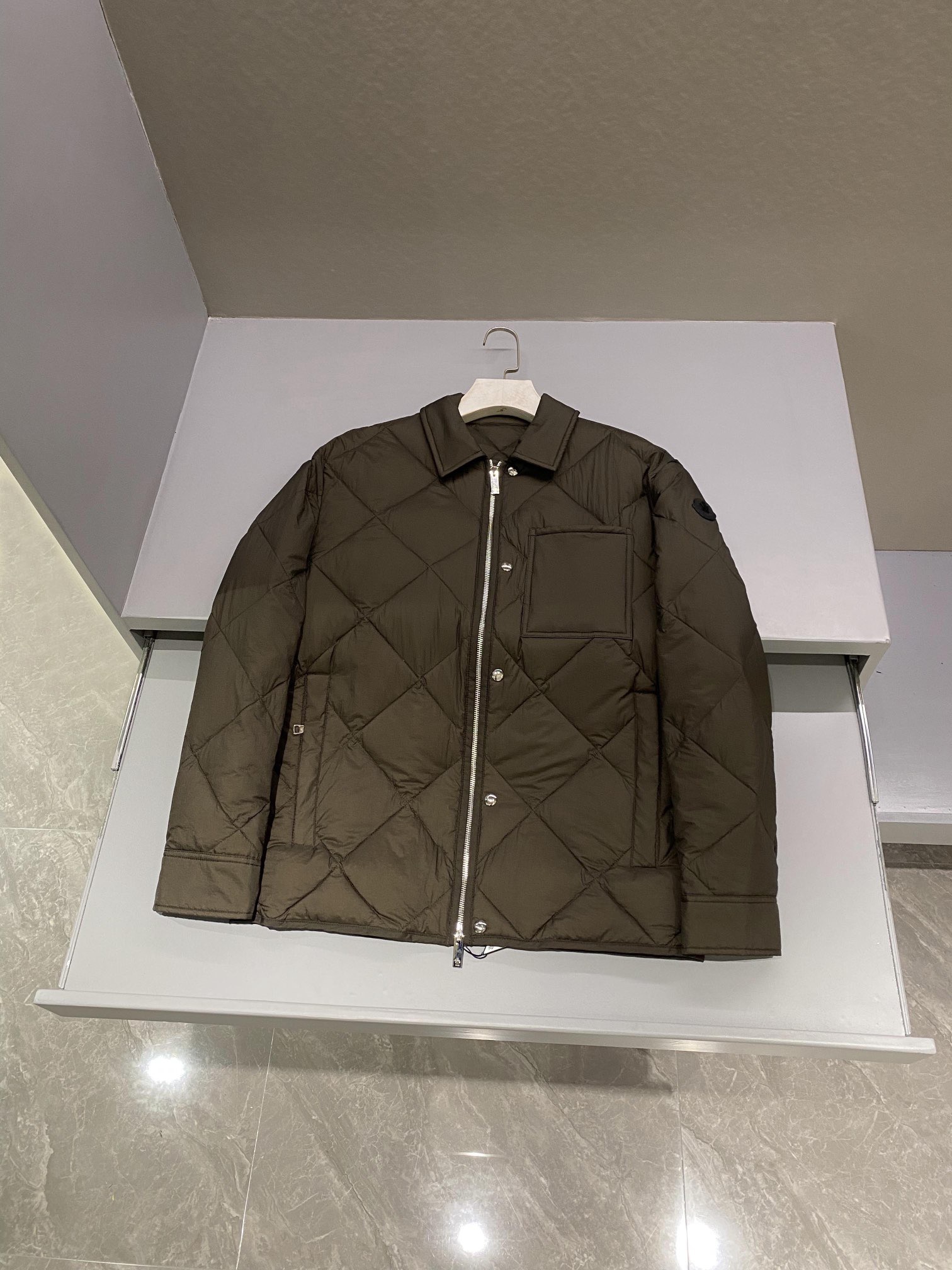 몽클레어 Moncler 패딩
