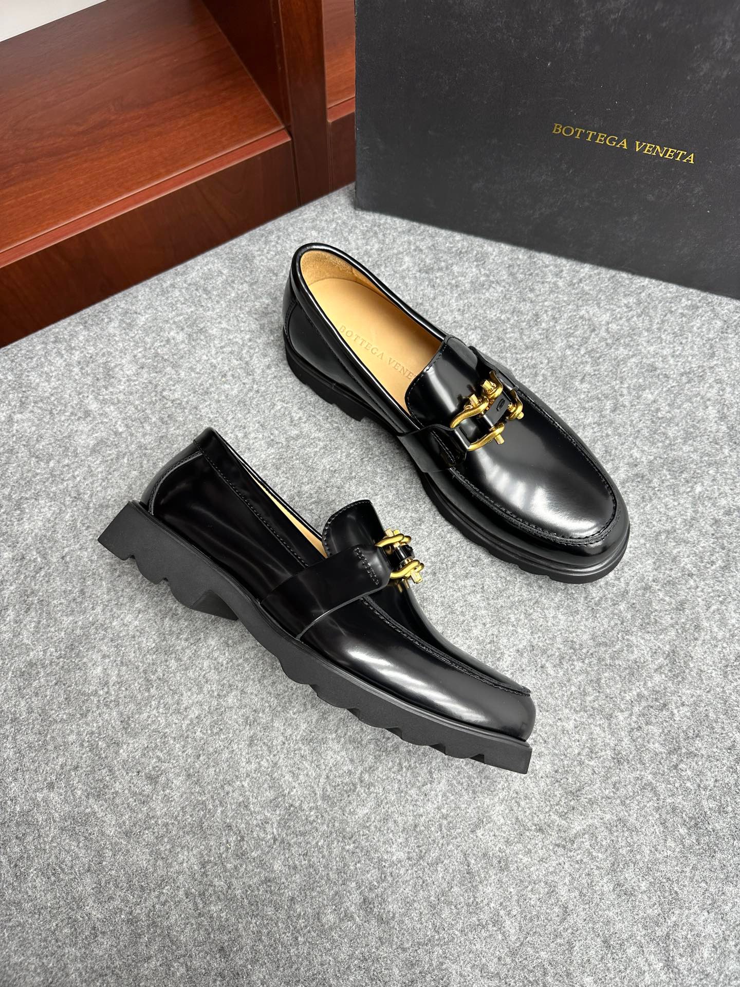 보테가 베네타 Bottega Veneta 구두