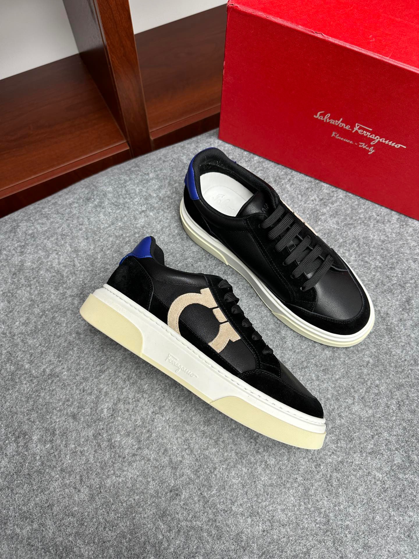 살바토레 페라가모 Salvatore Ferragamo 스니커즈