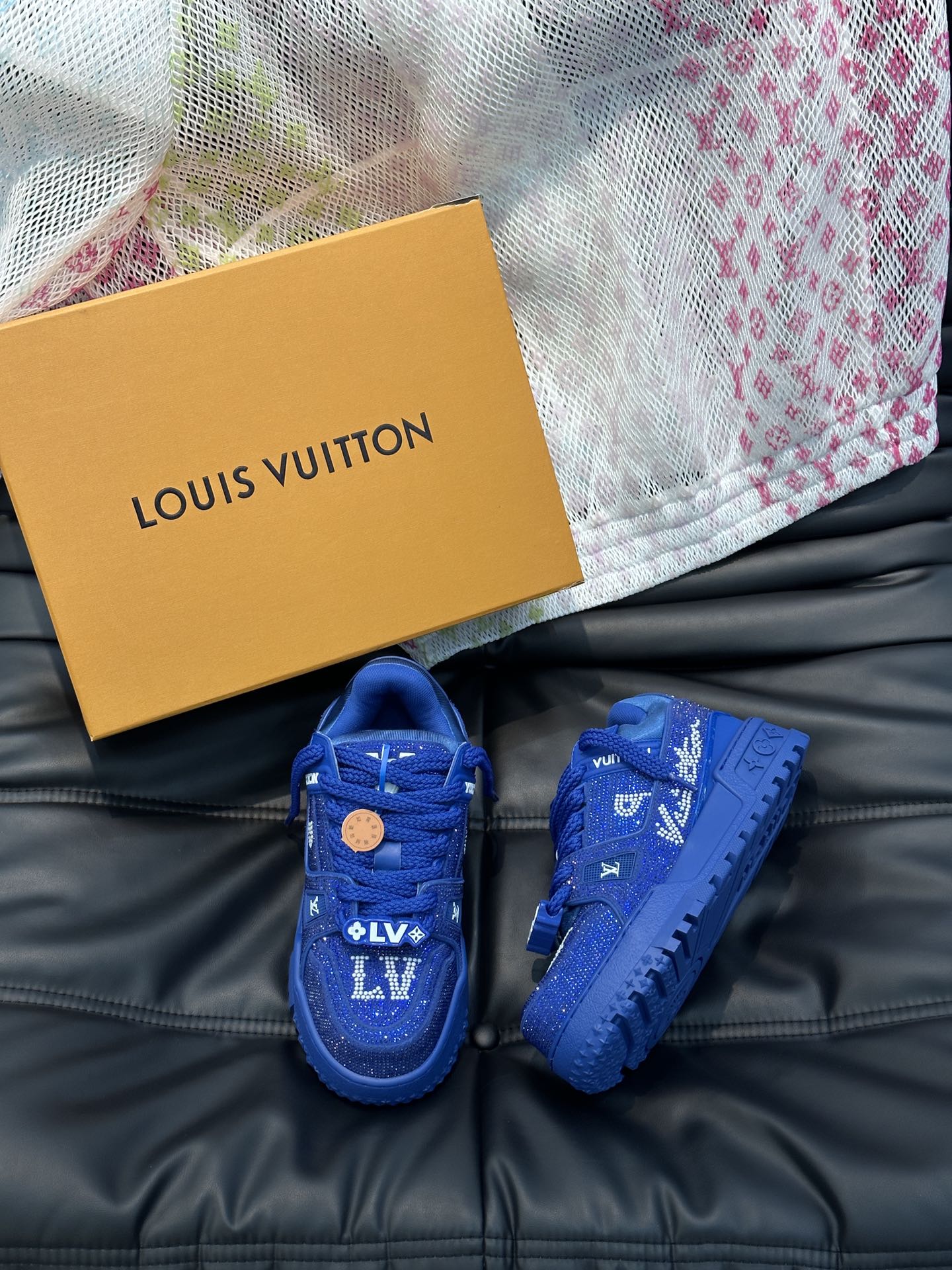 루이비통 Louis Vuitton 스니커즈