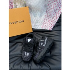 루이비통 Louis Vuitton 스니커즈