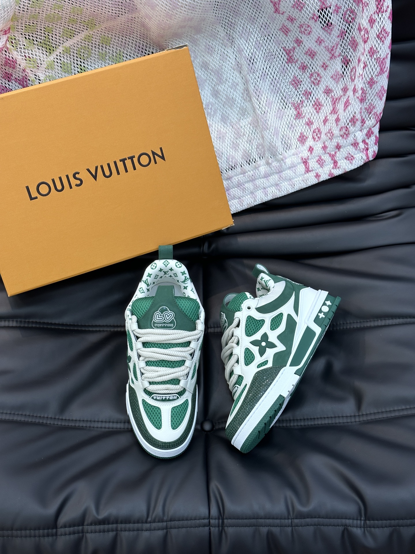 루이비통 Louis Vuitton 스니커즈