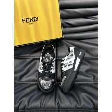 펜디 FENDI 스니커즈