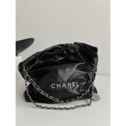 샤넬  CHANEL AS3260 22 스몰 핸드백 샤이니 카프스킨 & 실버 메탈 블랙 35CM