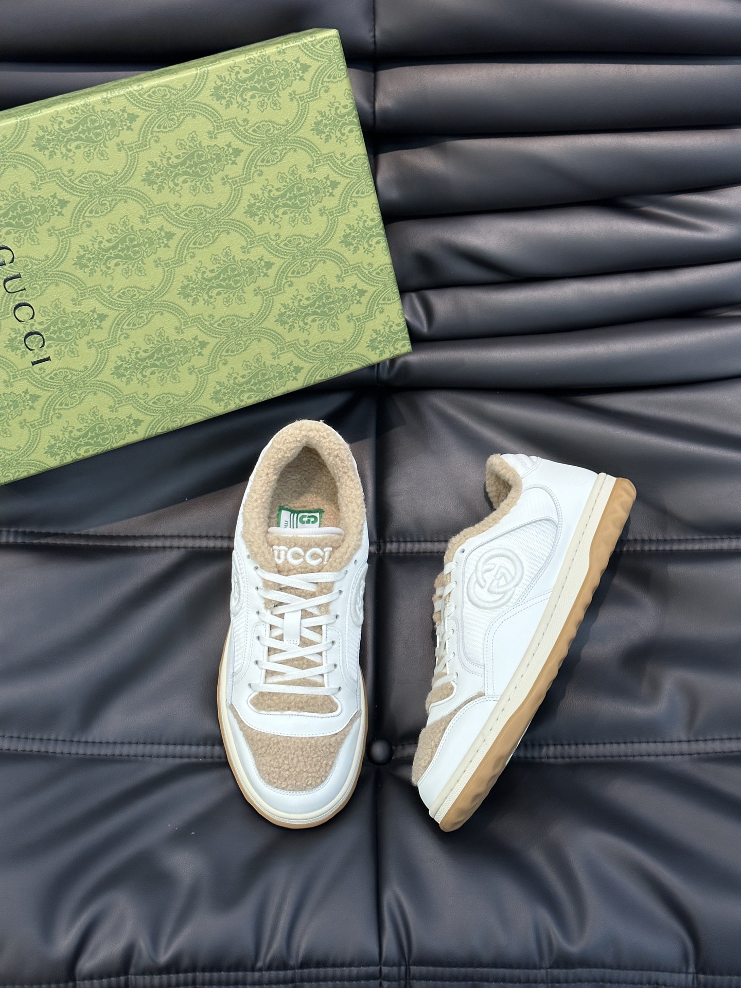 구찌 Gucci 스니커즈