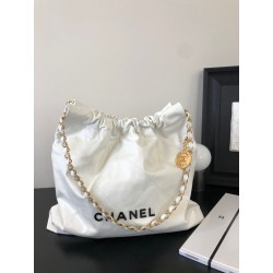 샤넬 CHANEL AS3261 22 미디움 핸드백 샤이니 카프스킨 & 래커드 메탈 화이트 39CM