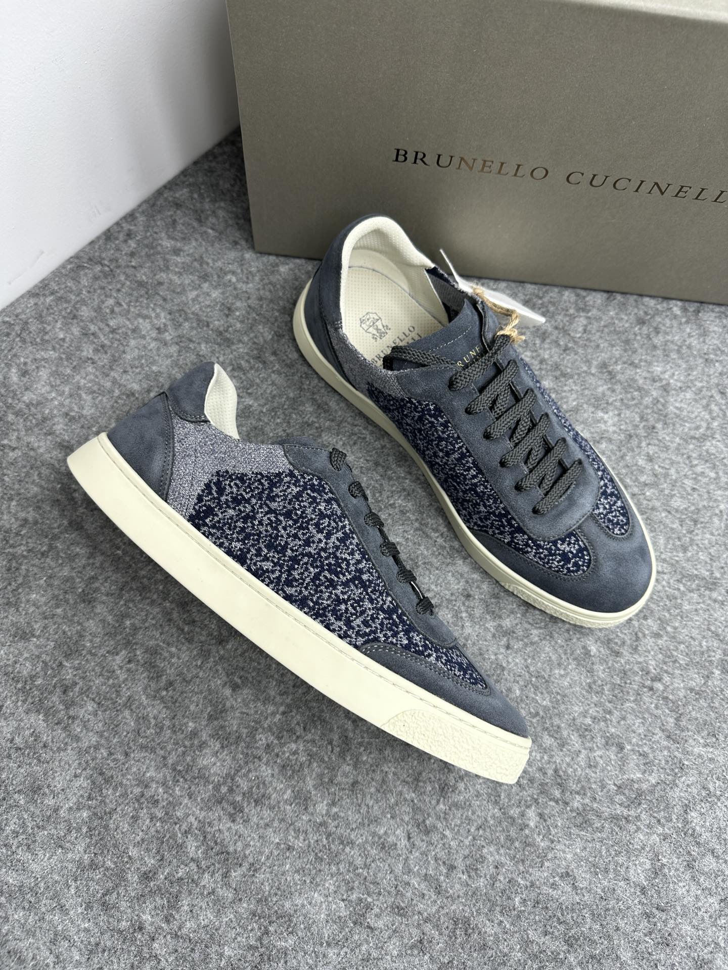 브루넬로 쿠치넬리 Brunello Cucinelli 스니커즈