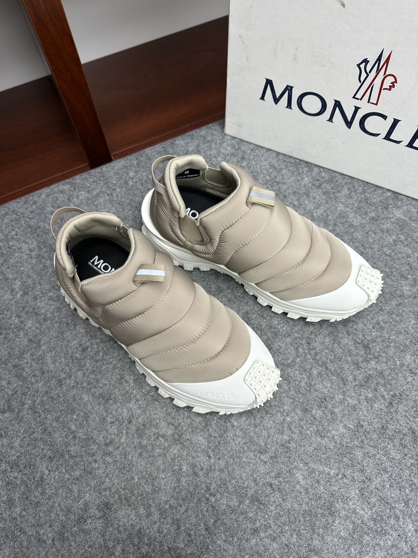 몽클레어 Moncler 스니커즈