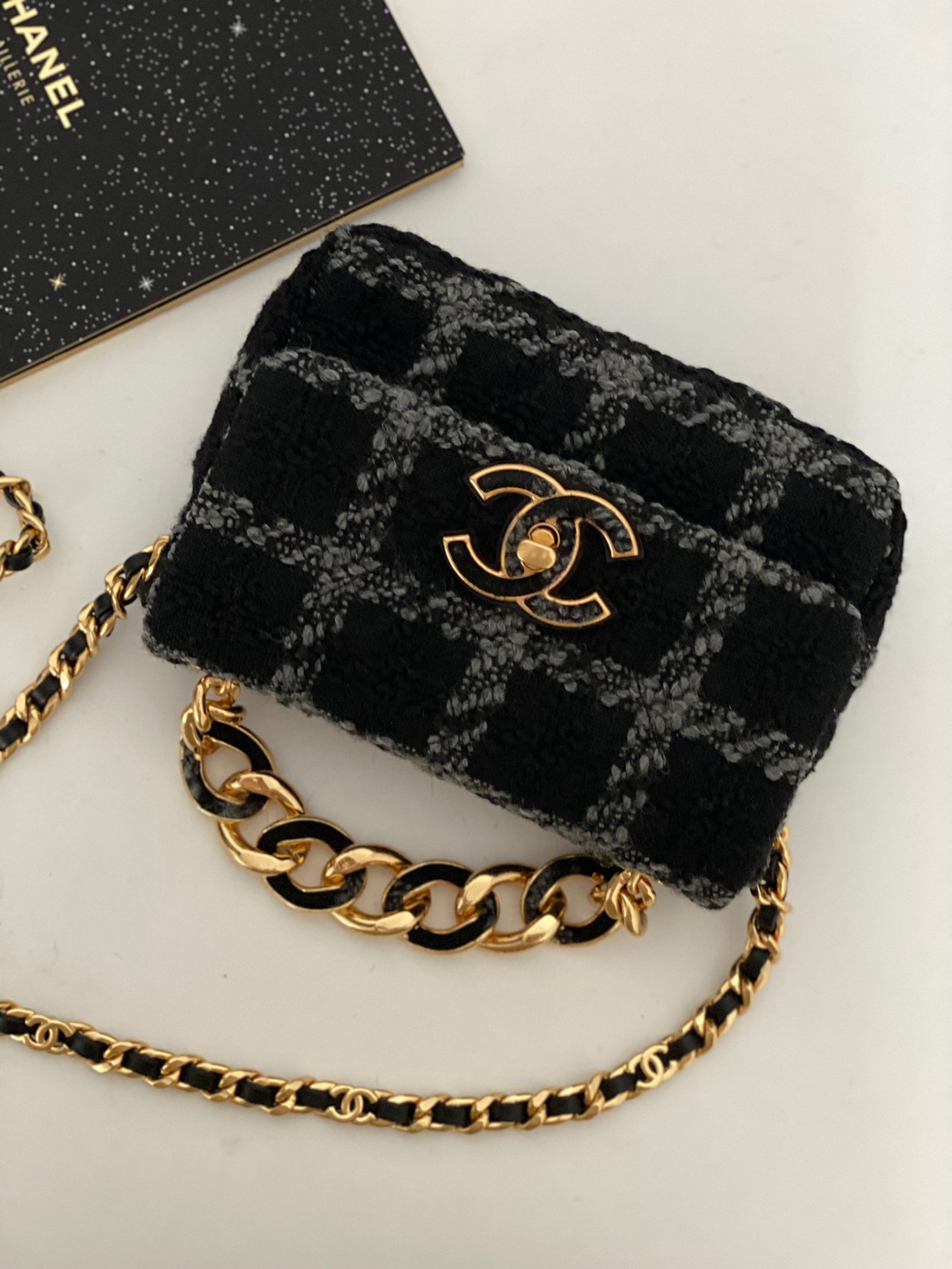 샤넬 CHANEL AS3611 19 mini 핸드백 20CM