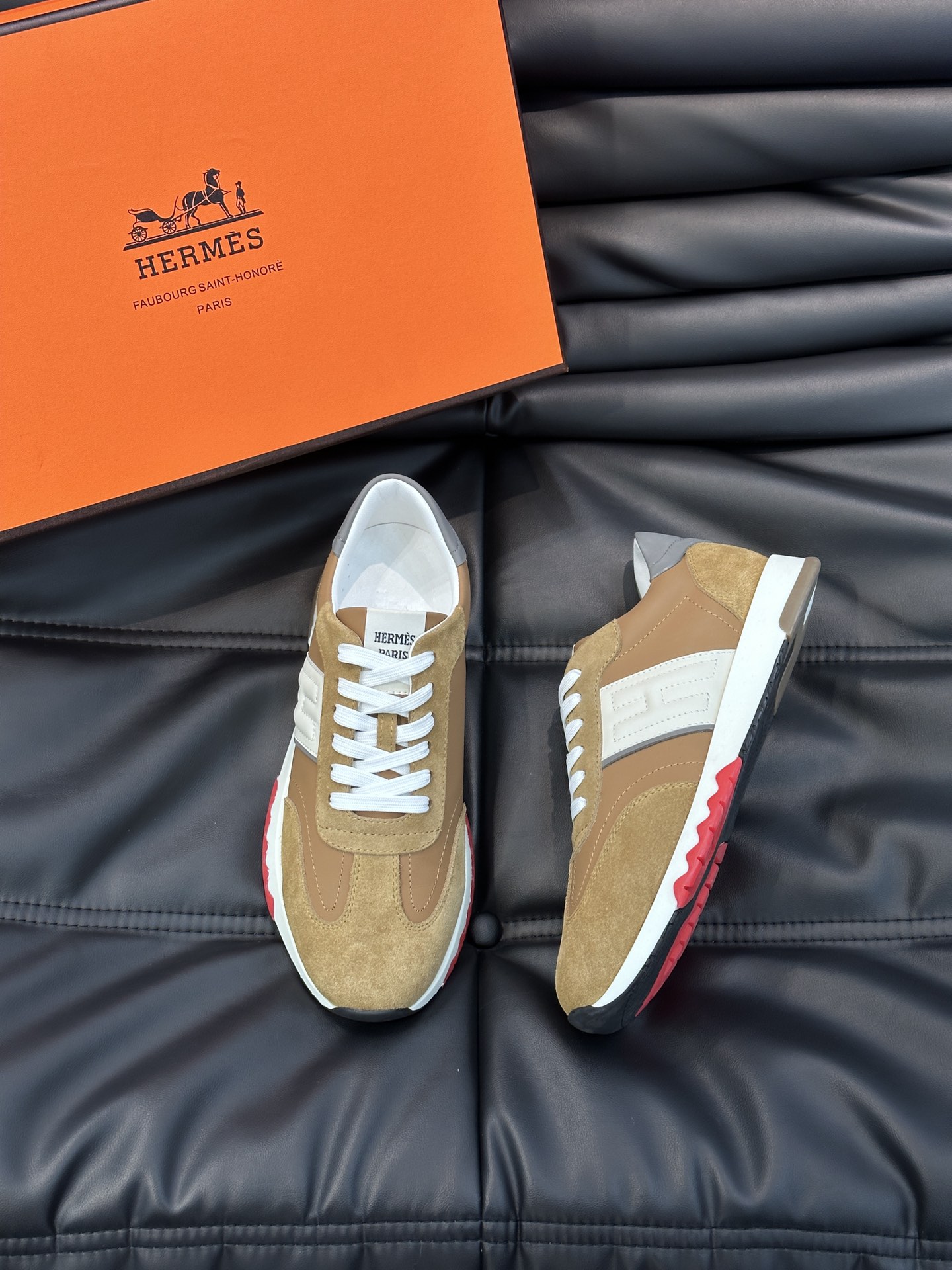 에르메스 Hermes 스니커즈