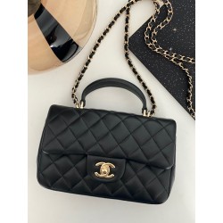 샤넬 CHANEL AS2431B 핸들 장식의 미니 플랩백  & 골드 메탈 20CM