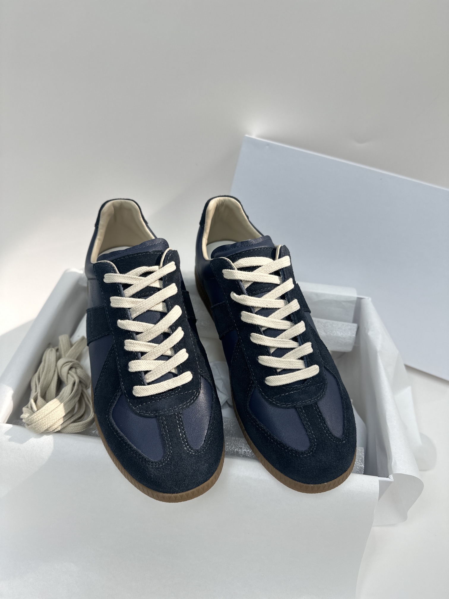 메종 마르지엘라 maison margiela 스니커즈