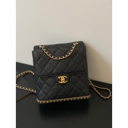 샤넬 CHANEL AS4490 23K  백팩 & 골드 메탈 블랙 22CM