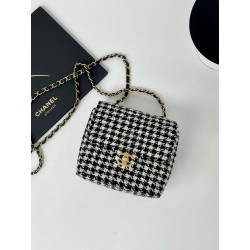 샤넬 CHANEL AS3648 22K 미니 플랩백 페이턴트  & 골드 코랄 17CM