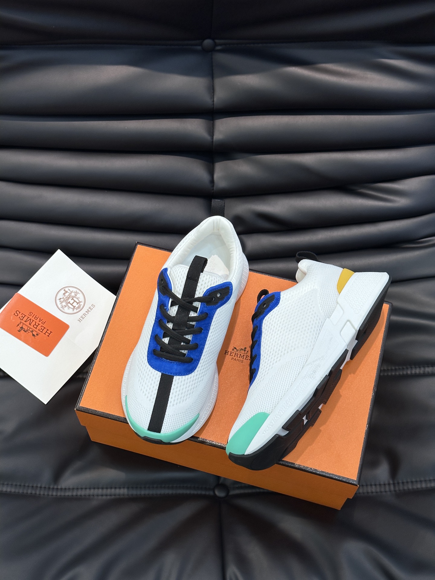 에르메스 Hermes 스니커즈