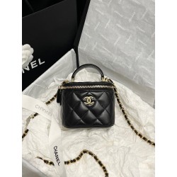 샤넬 CHANEL AP2198 스몰 체인 코스메틱 케이스 램스킨 & 골드 메탈 11CM