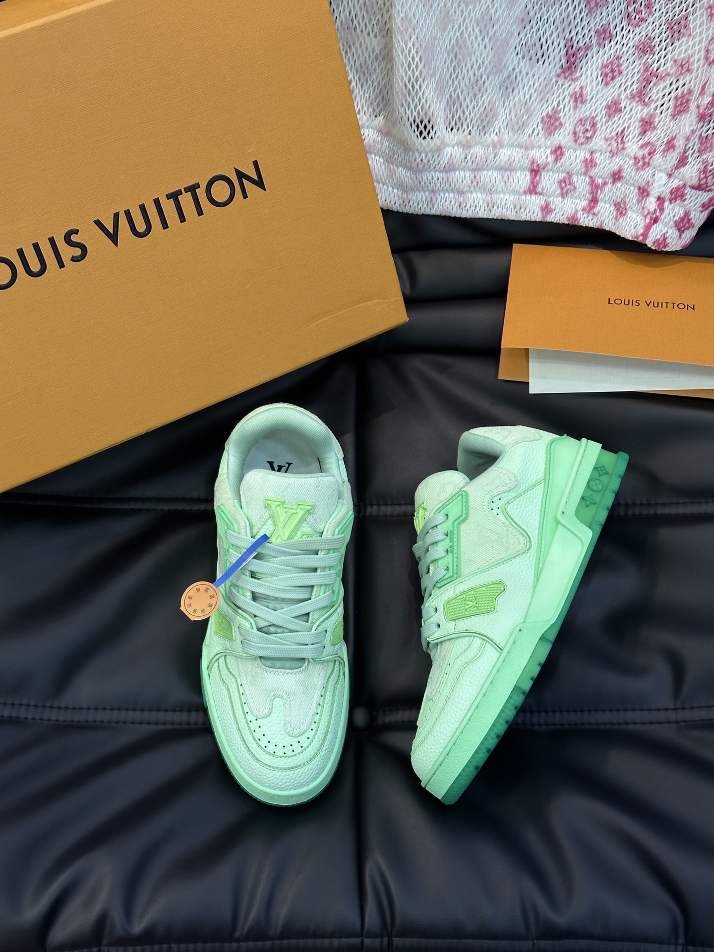 루이비통 Louis Vuitton 스니커즈