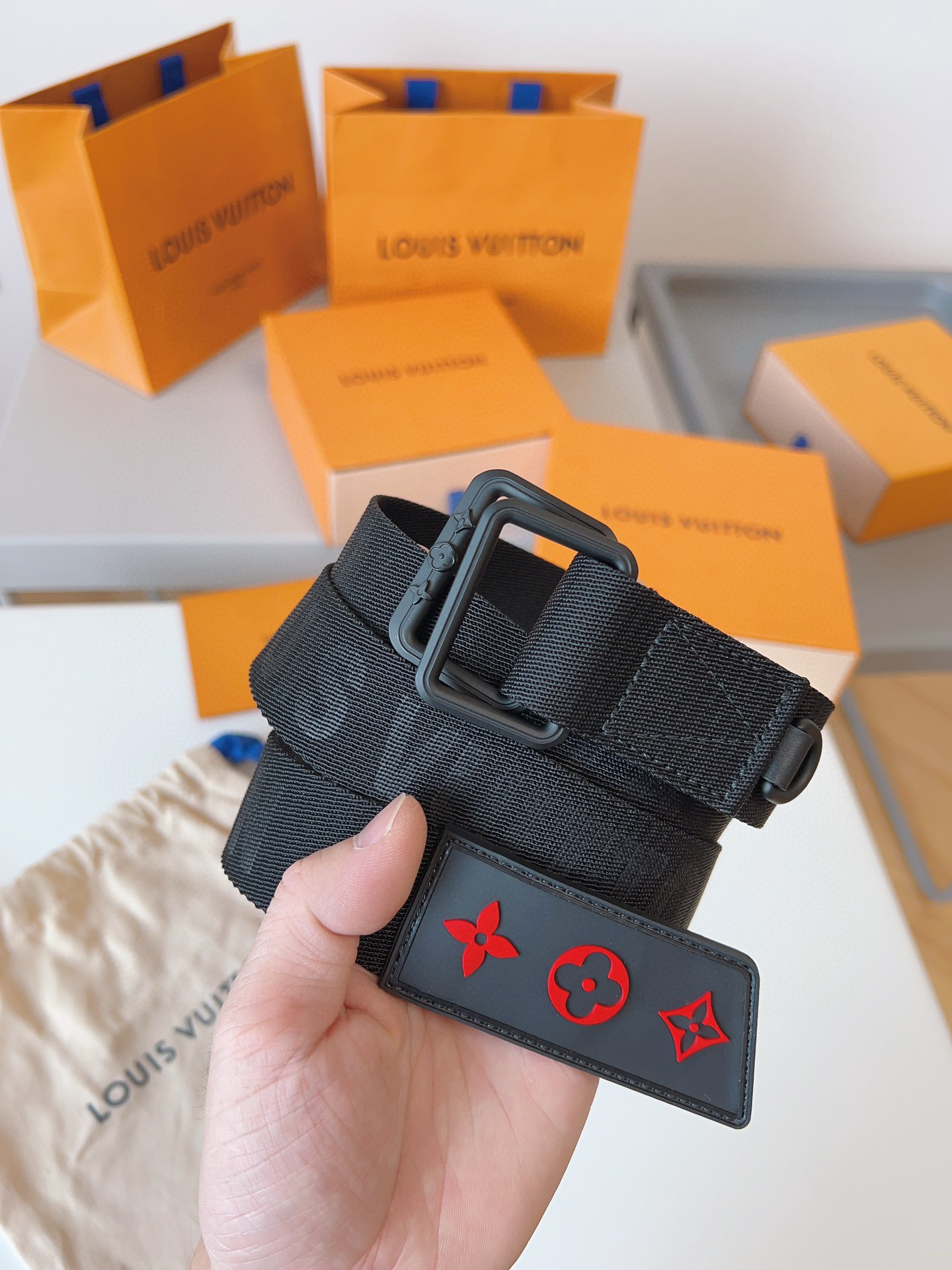 루이비통 Louis Vuitton 벨트 35mm