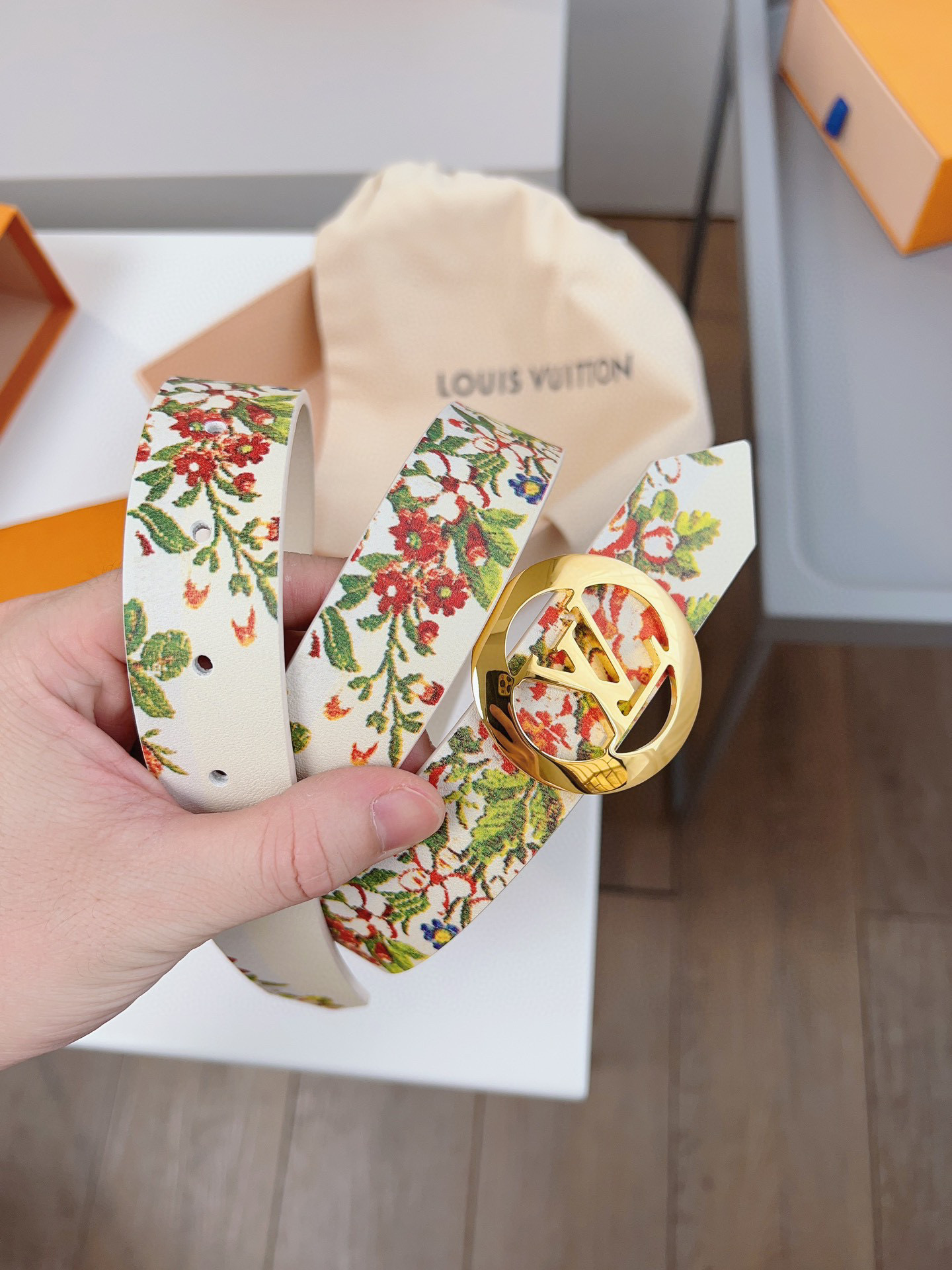 루이비통 Louis Vuitton 벨트 30mm