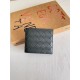 보테가 베네타 Bottega Veneta Bi-Fold Wallet 반지갑 605721